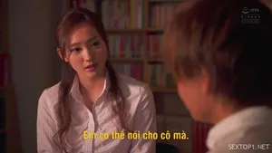 Giả vờ mát-xa cho em kế rồi móc cu đút từ phía sau