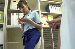 Người yêu trung cute vú bự tự móc lồn